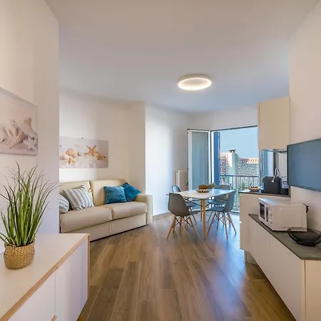 Ferrari Levante Apartmán *